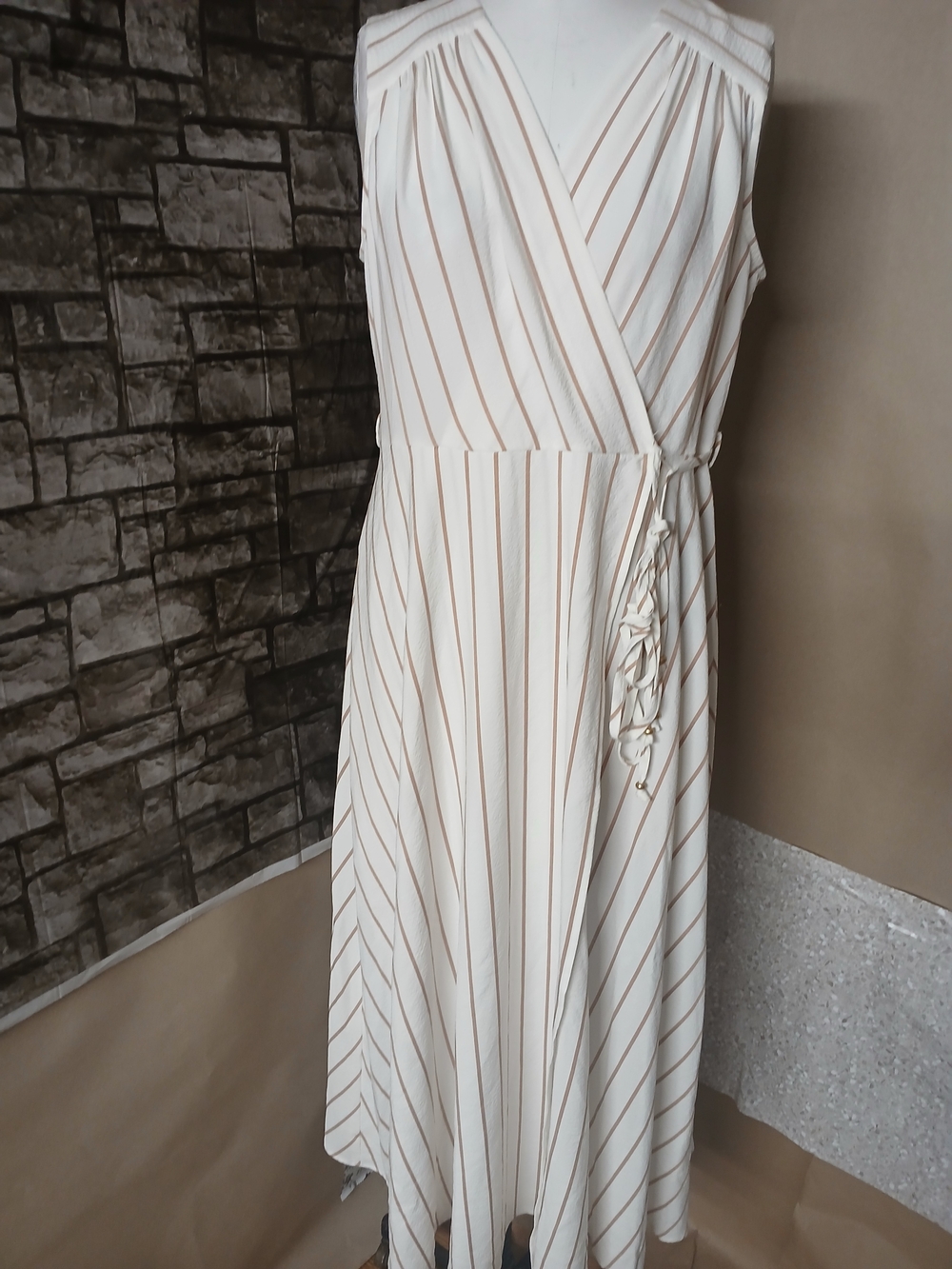 Calvin Klein Women's Sleeveless White Maxi with Tan Stripes